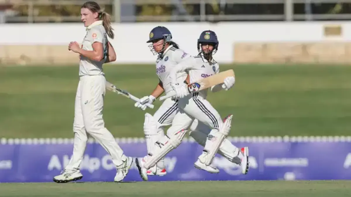 Jemimah Rodrigues and Richa Ghosh