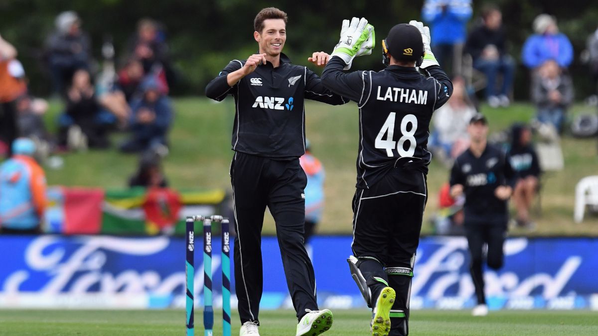Mitchell Santner and Tom Latham