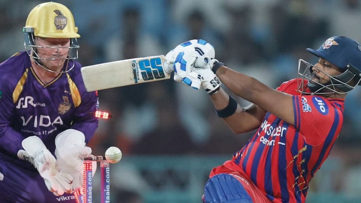 Sunil Narine bamboozles Nicholas Pooran