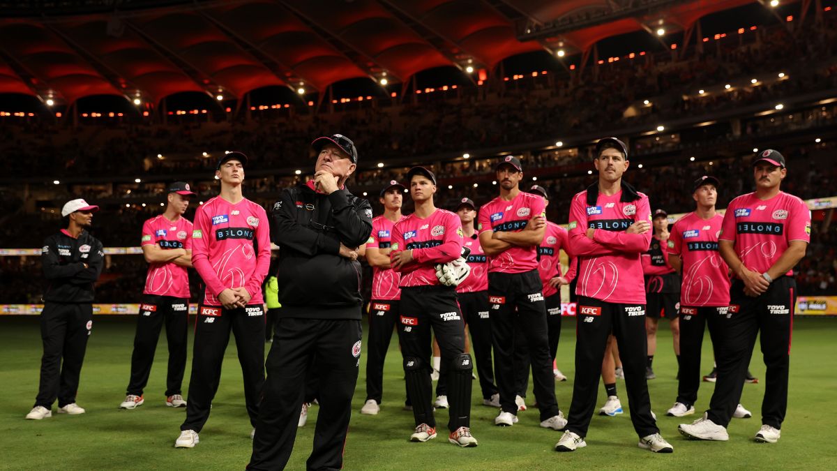 Sydney Sixers with former head coach Gregory Shipperd