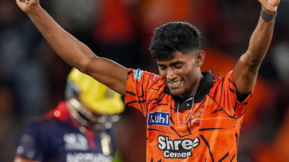 Sakib Hussain celebrates Virat Kohli's wicket
