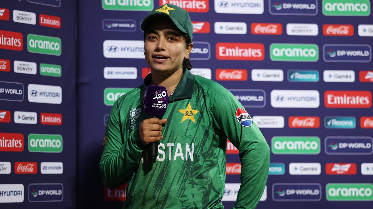 How much will Fatima Sana earn in The Women's Hundred