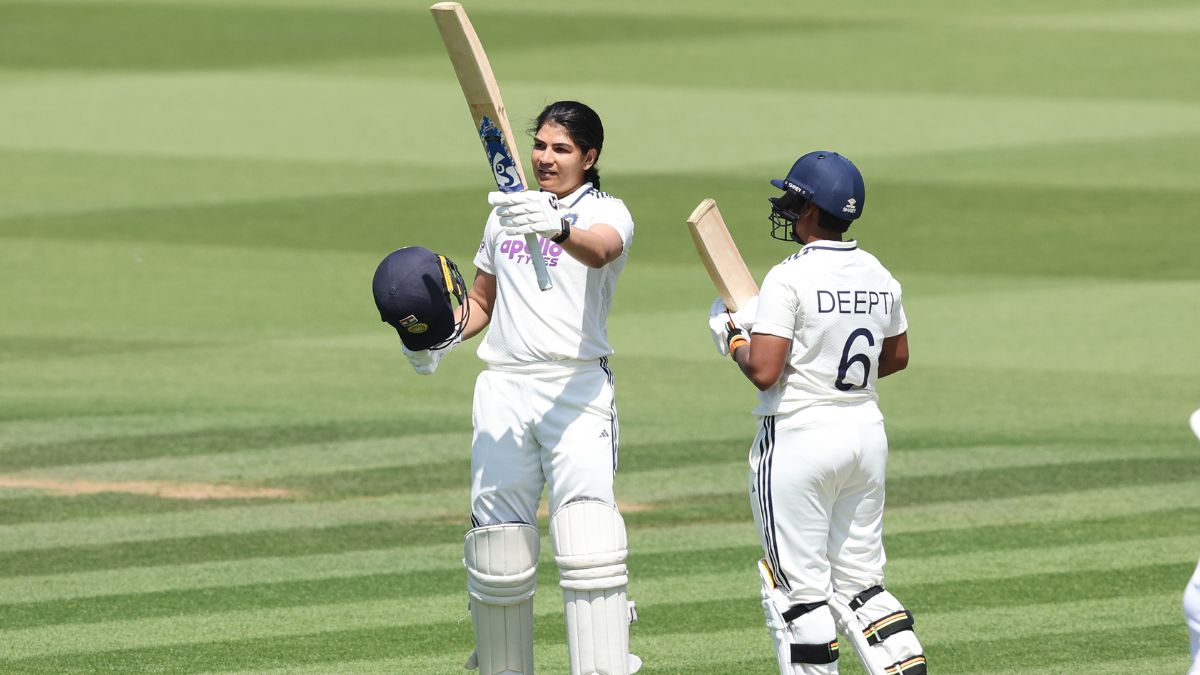 Yastika Bhatia, Deepti Sharma (Source: X/@BCCIWomen)