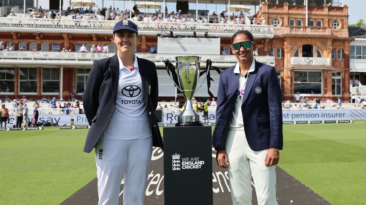 Nat Sciver-Brunt and Harmanpreet Kaur