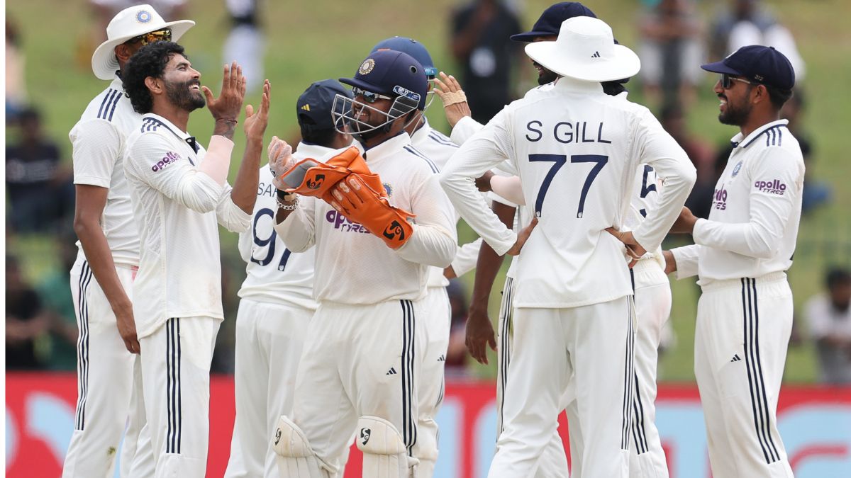 Indian Test team celebrate (Source: X/@BCCI)