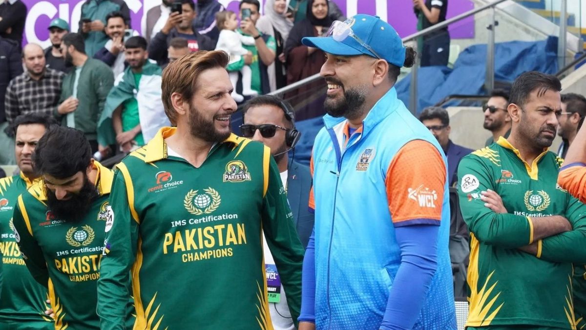Yuvraj Singh and Shahid Afridi