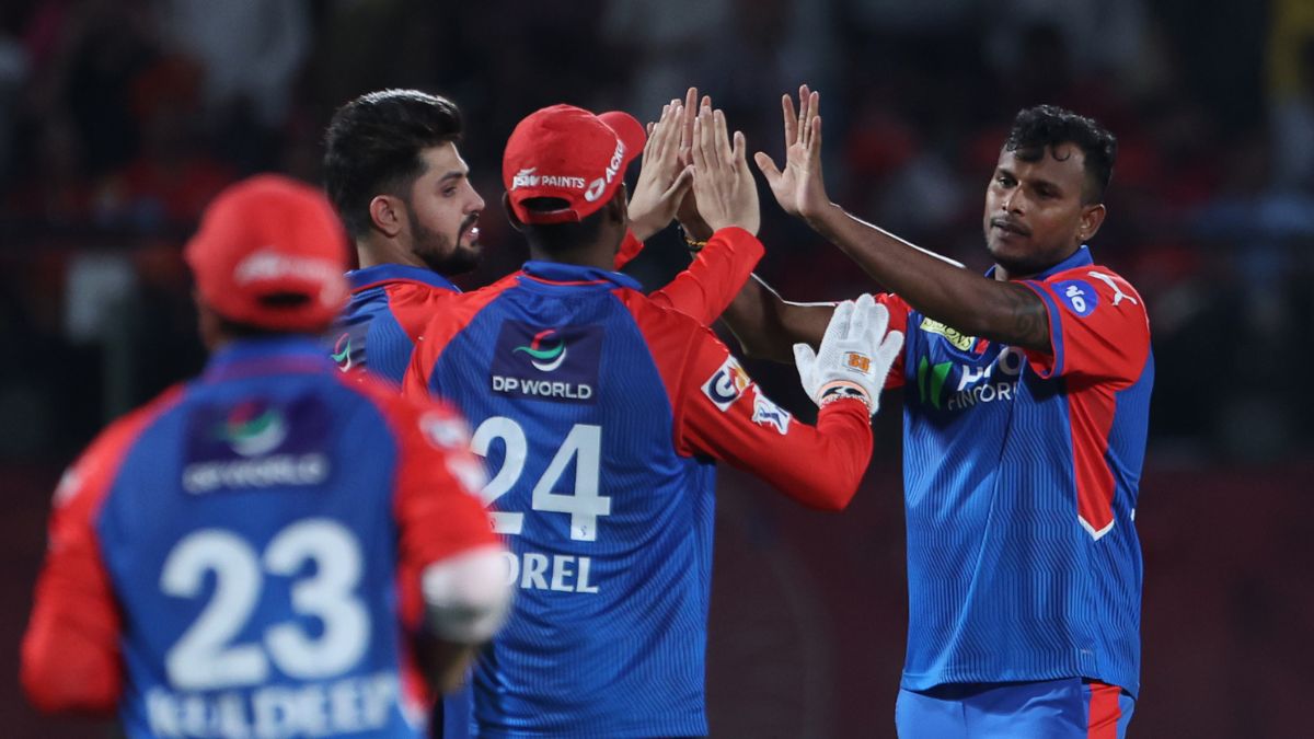T Natarajan celebrates a wicket with DC teammates