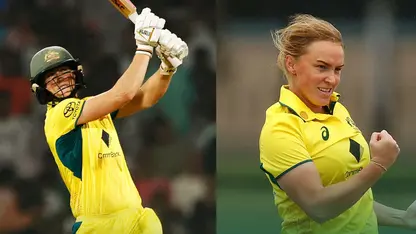 Ellyse Perry and Kim Garth