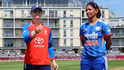 Charlotte Dean, Harmanpreet Kaur (Source: X/@BCCIWomen)