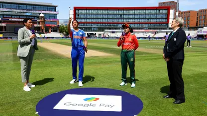 Harmanpreet Kaur and Nigar Sultana Joty at toss